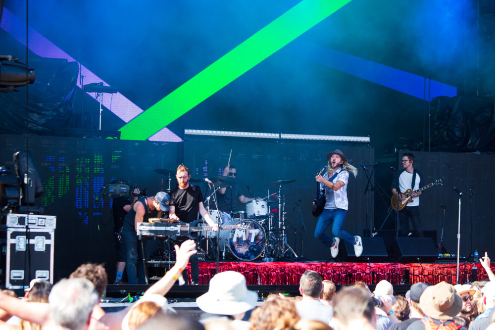 moon-taxi-forecastle-2019